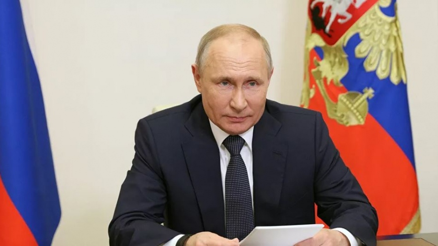 Tổng thống Putin cảnh báo hậu quả nếu bất kỳ nước nào định “cắn chiếc bánh của Nga"