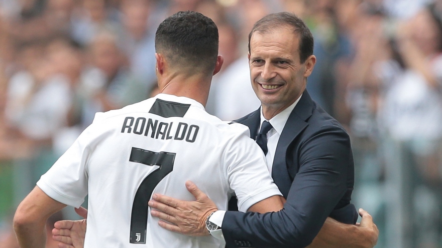 RỘ TIN ĐỒN Ronaldo sắp "tái ngộ" thầy cũ Allegri ở Juventus? 