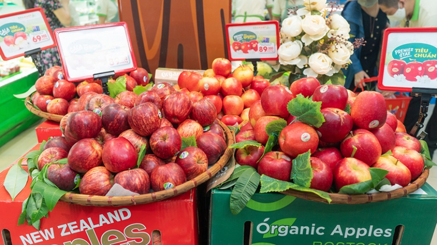 BRG Retail hosts New Zealand Apple Week