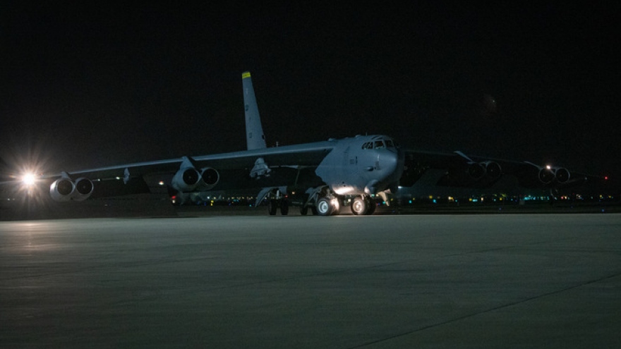 Mỹ điều thêm máy bay chiến đấu bảo vệ lực lượng rút khỏi Afghanistan