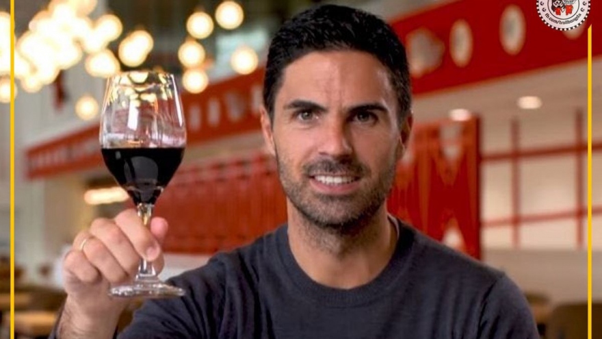 Biếm họa 24h: HLV Arteta thể hiện đẳng cấp 