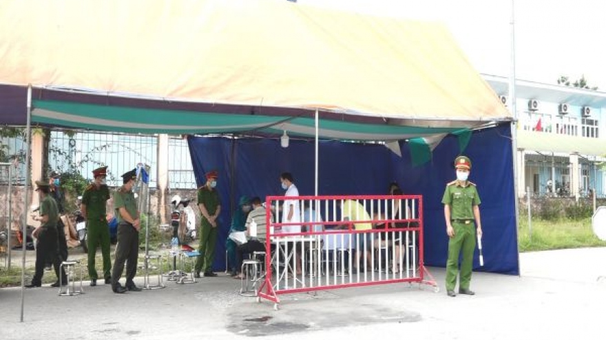 Huyện Văn Yên-Yên Bái thưởng 10 triệu cho ai tố giác người nhập cảnh trái phép