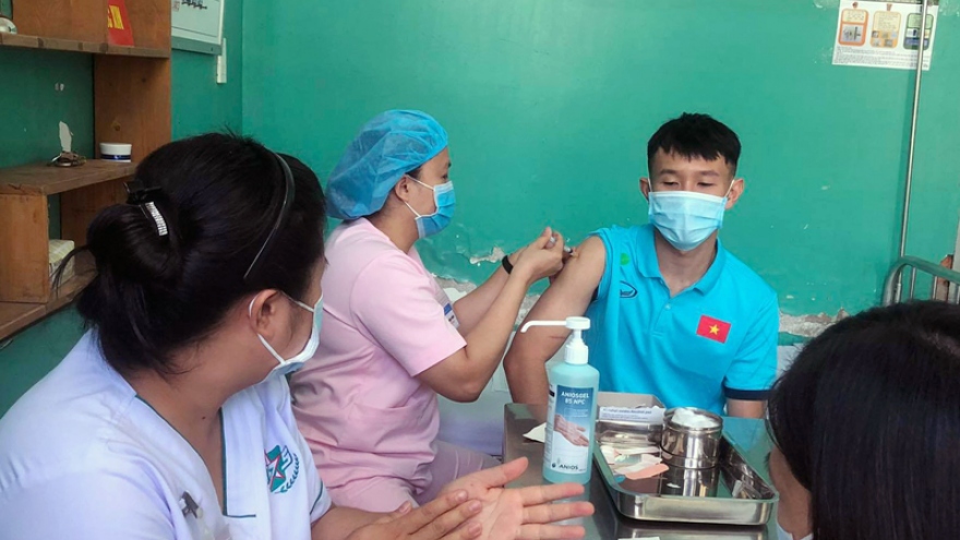 ĐT Futsal Việt Nam tiêm vaccine phòng Covid-19, chuẩn bị tranh vé dự World Cup