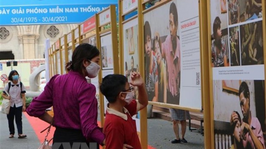 Exhibition on AO/dioxin pain, lawsuit underway in HCM City