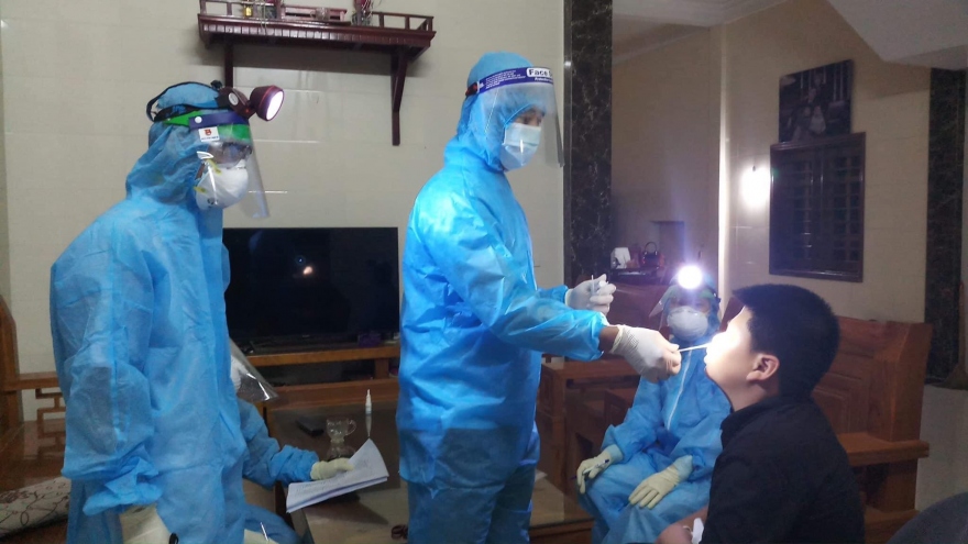 23/34 F1 của 2 bệnh nhân mắc Covid-19 ở Hà Tĩnh có kết quả âm tính 