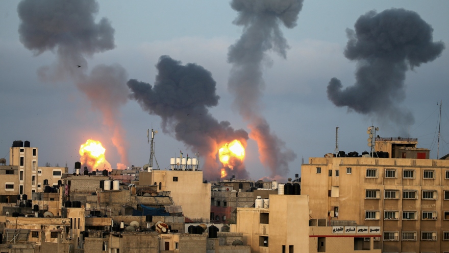 Israel tiếp tục tấn công, quốc tế nỗ lực đạt thỏa thuận ngừng bắn ở Gaza