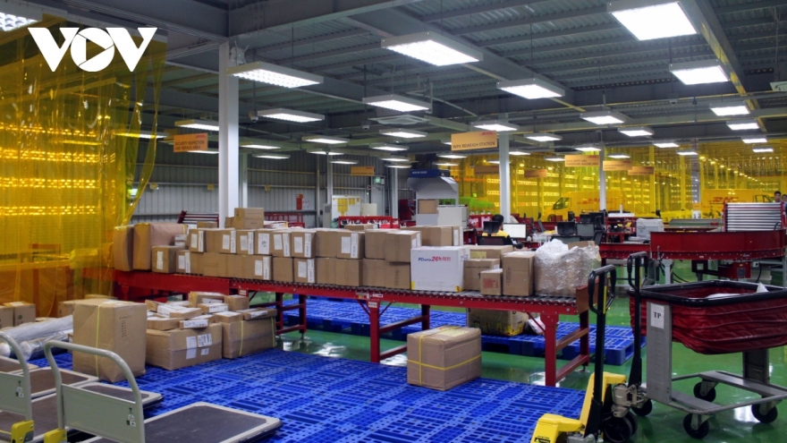 Human resources - decisive factor behind logistics sector's development
