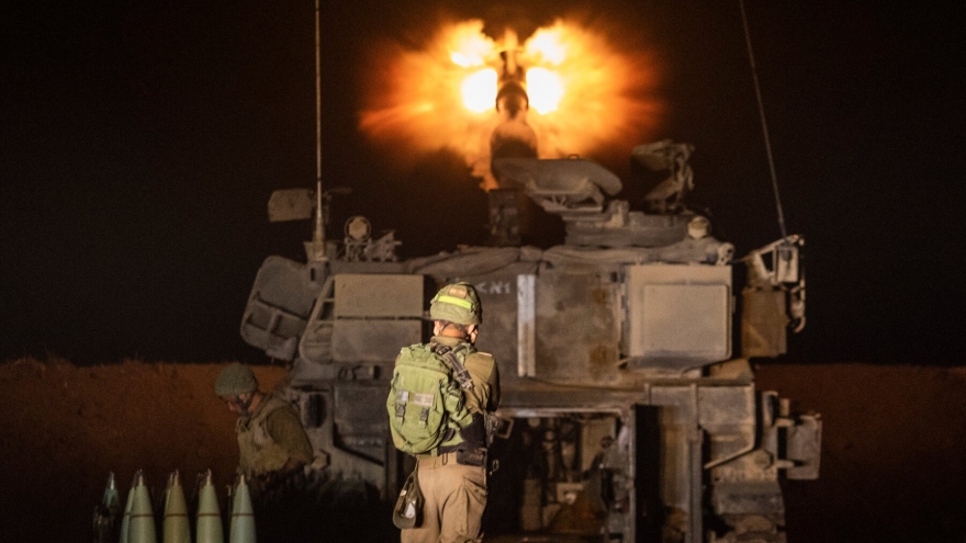 Israel huy động lục quân nã pháo vào Gaza, thương vong Palestine tăng cao