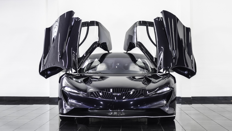 Siêu xe McLaren Speedtail mới đi 1km được rao bán gần 3,5 triệu USD