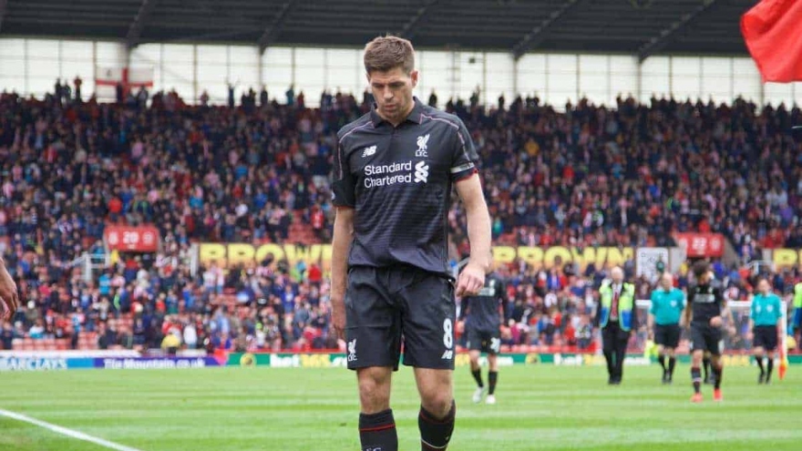 Ngày này năm xưa: Liverpool "thảm bại" ngày chia tay Gerrard