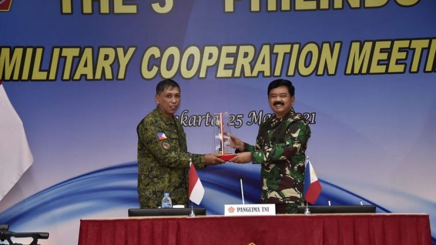 Indonesia-Philippines cam kết hợp tác duy trì tình hình an ninh khu vực