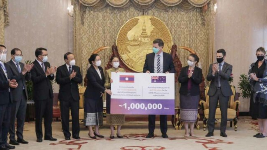  Australia viện trợ cho Lào 1 triệu liều vaccine ngừa Covid-19