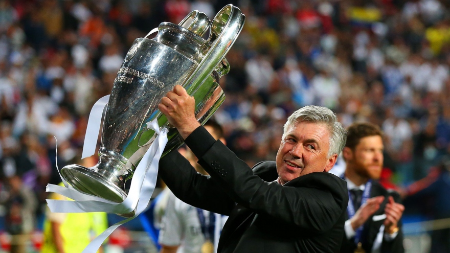 Real Madrid thay thế Zinedine Zidane bằng thầy cũ Carlo Ancelotti