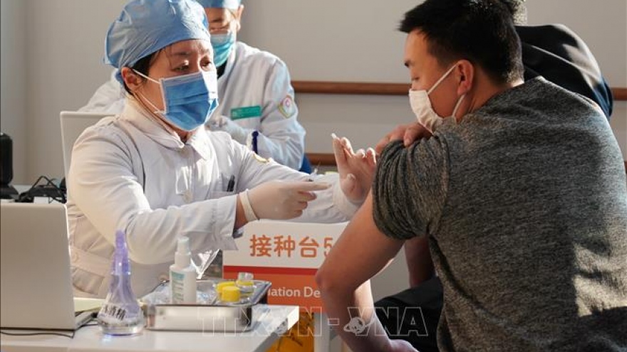 Không có trường hợp tử vong do phản ứng sau tiêm vaccine Covid-19 ở Trung Quốc