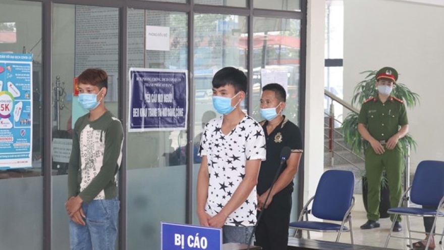 Three defendants jailed for organising illegal border crossing