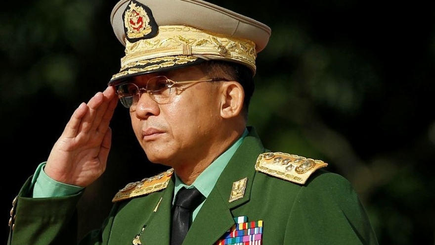 Các phái viên ASEAN thảo luận với lãnh đạo quân sự Myanmar để tháo gỡ bế tắc chính trị