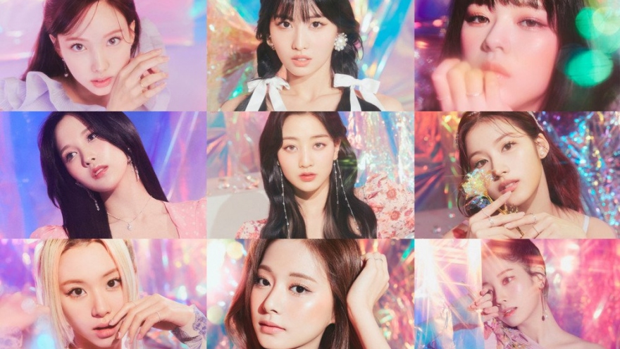 TWICE đẹp huyền ảo trong bộ ảnh chủ đề cho album mới