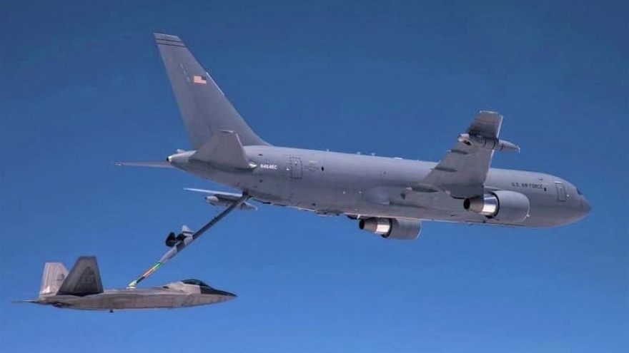 Máy bay tiếp dầu KC-46 đảm nhận chức năng mới