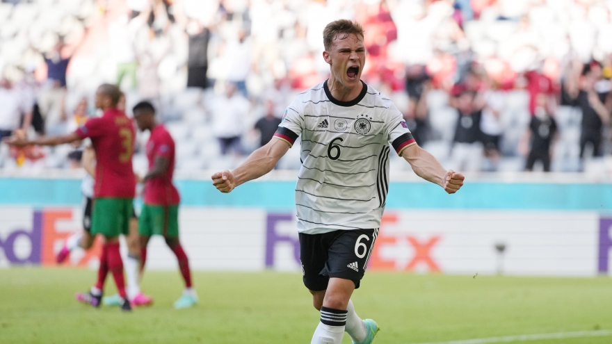 Được “tặng” 2 bàn thắng, Đức ngược dòng thần thánh trước Bồ Đào Nha