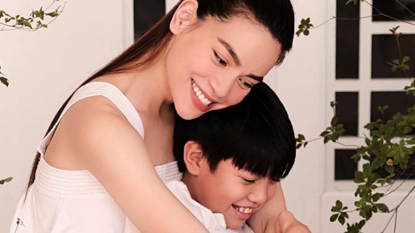 Chuyện showbiz: Hồ Ngọc Hà tổ chức sinh nhật 11 tuổi cho con trai Subeo