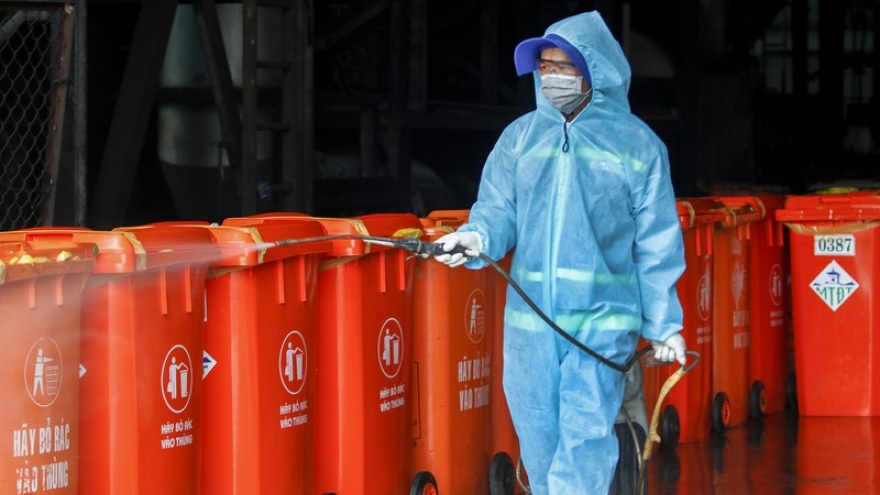TP.HCM xử lý rác thải tại những khu vực cách ly, phong toả như chất thải nguy hại