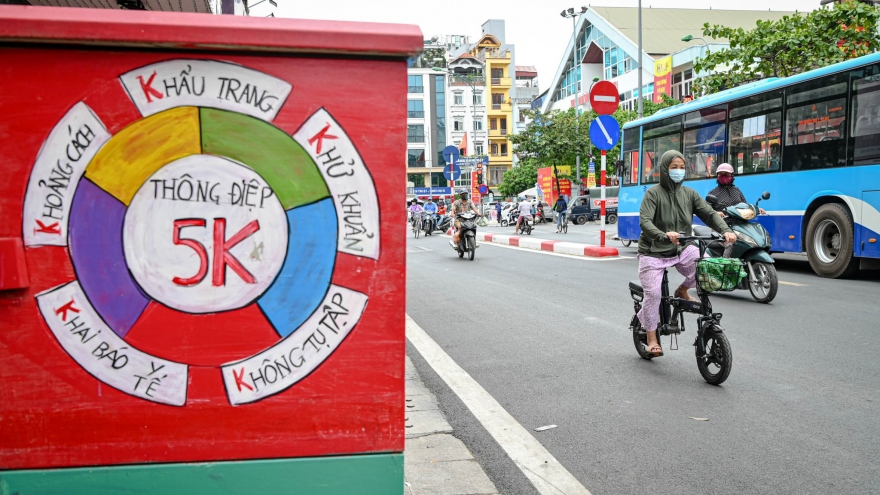 Paintings on electricity boxes encourage people to fight COVID-19