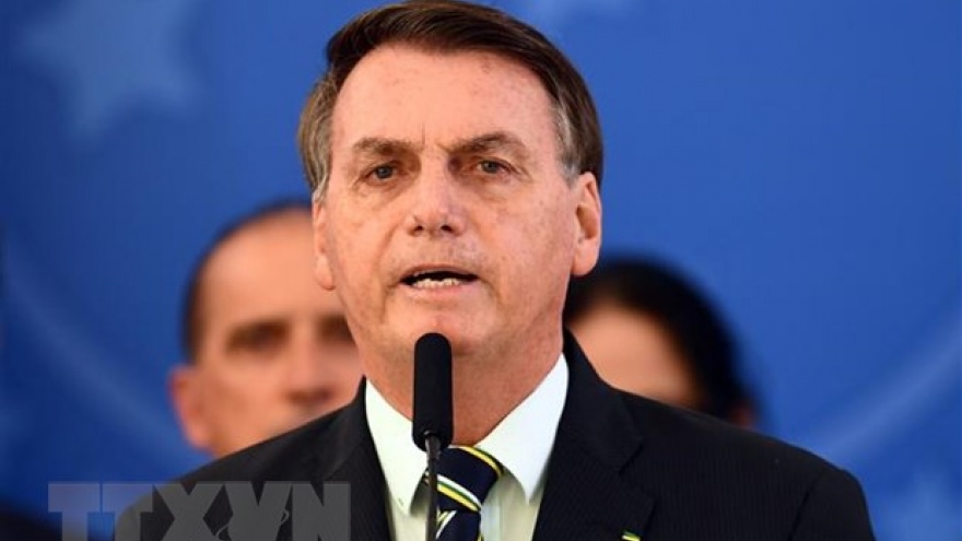 Tổng thống Brazil bị phạt do vi phạm quy định sử dụng khẩu trang nơi công cộng
