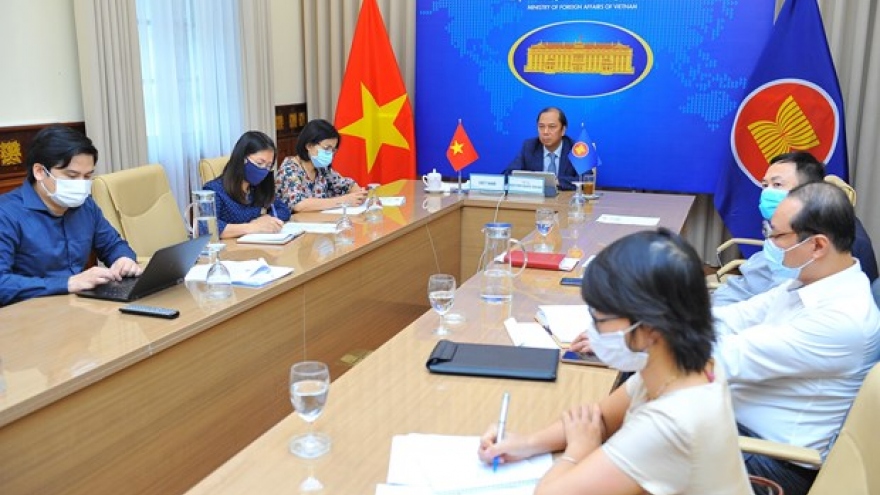 Vietnam calls for early completion of ASEAN travel corridor arrangement framework