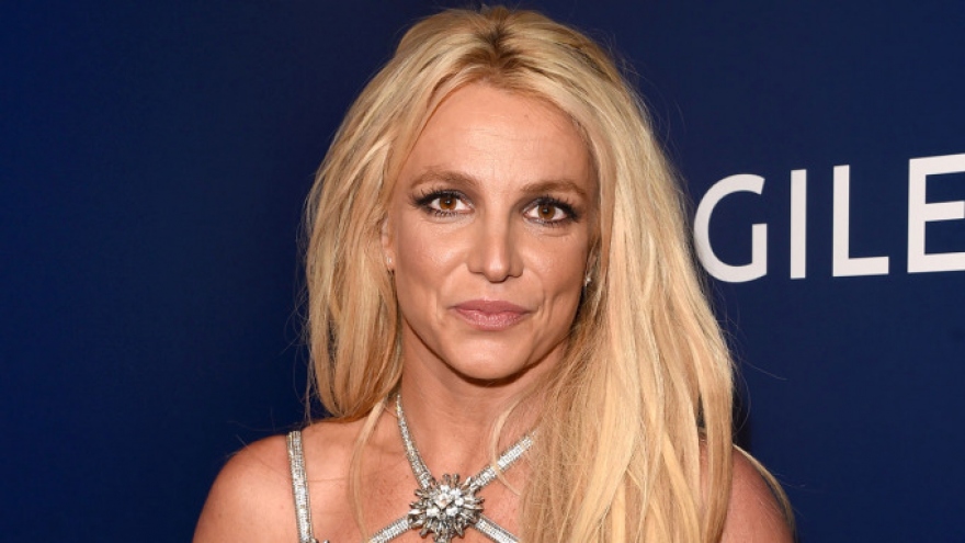 Hollywood chấn động với chia sẻ "sống như nô lệ" của Britney Spears