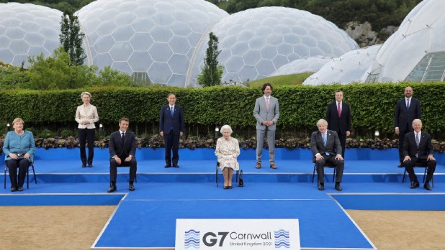 Những hình ảnh bên lề của các nhà lãnh đạo tại Hội nghị Thượng đỉnh G7