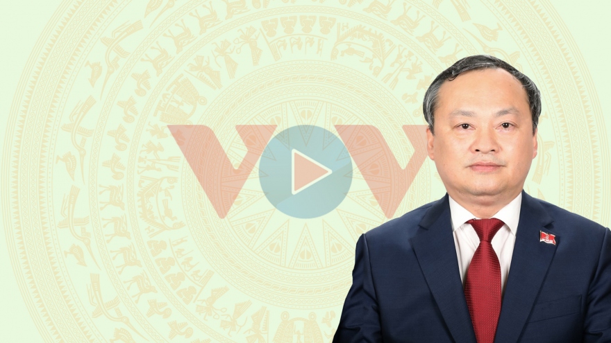 Chân dung Tổng Giám đốc Đài Tiếng nói Việt Nam Đỗ Tiến Sỹ