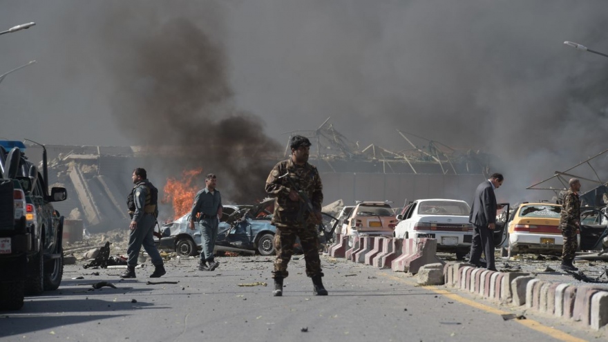 Đánh bom ở Afghanistan, 11  dân thường thiệt mạng 