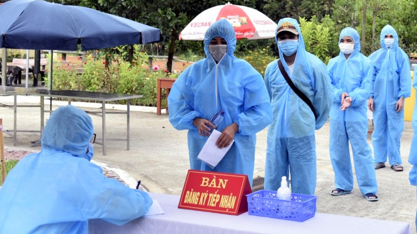 Bắc Kạn siết chặt hơn nữa công tác đón công dân trở về từ vùng dịch
