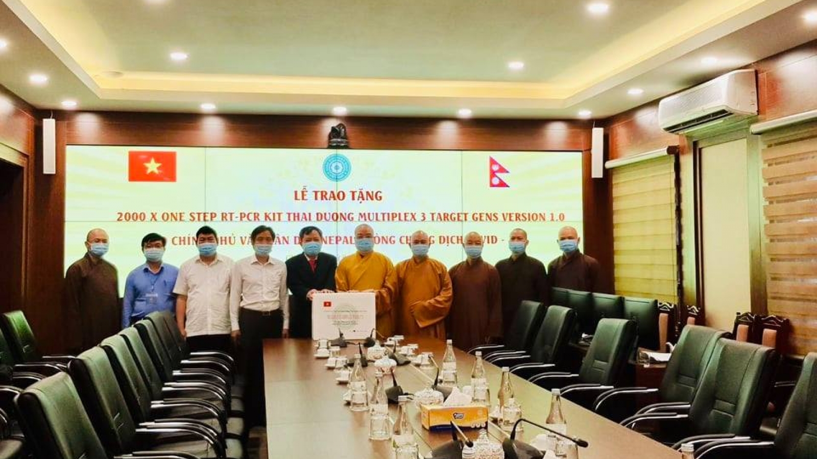 Vietnam Buddhist Sangha presents COVID-19 test kits to Nepal