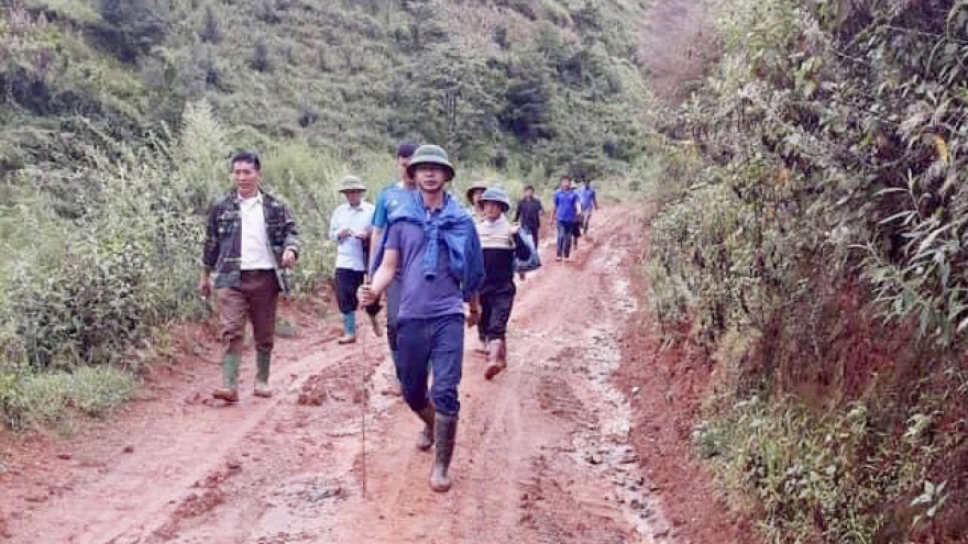 Chuyện về những Bí thư ở Sơn La “thắp sáng” bản mường 