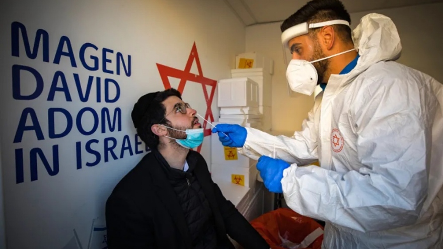 Israel tận dụng thành công của chiến dịch tiêm chủng để thu hút khách du lịch