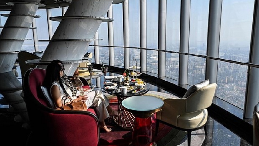 Khách sạn cao nhất thế giới ở Thượng Hải mở cửa đón khách 