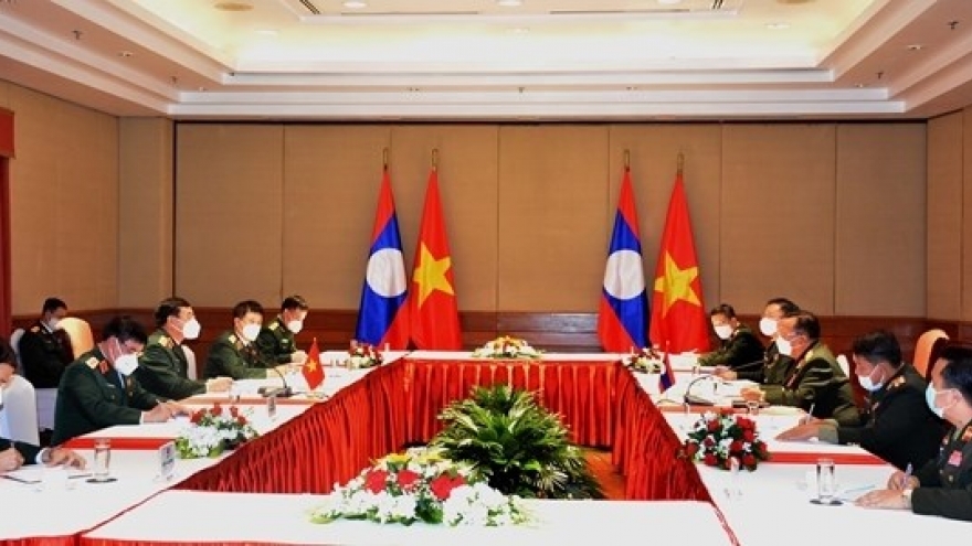 Vietnam, Laos seek to further strengthen defence cooperation