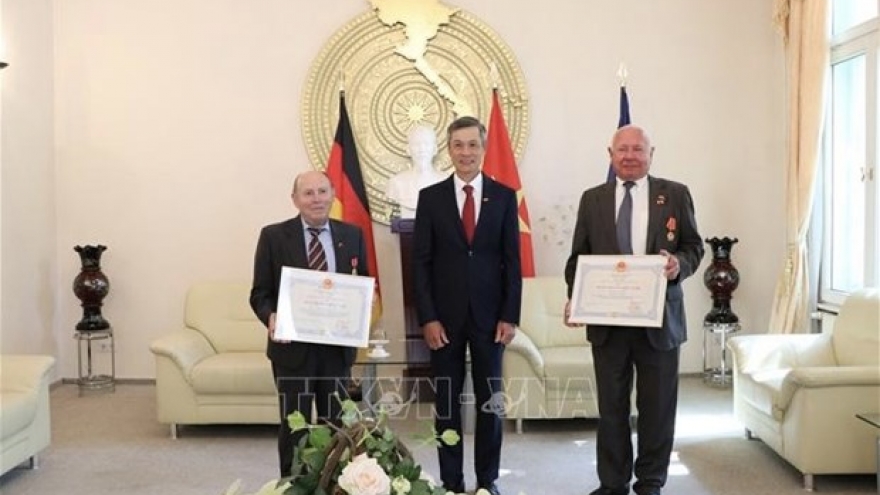 German friends awarded with Vietnam’s noble distinctions