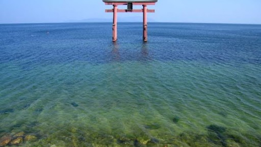 Shiga prefecture of Japan wins prize for water environment projects in Vietnam
