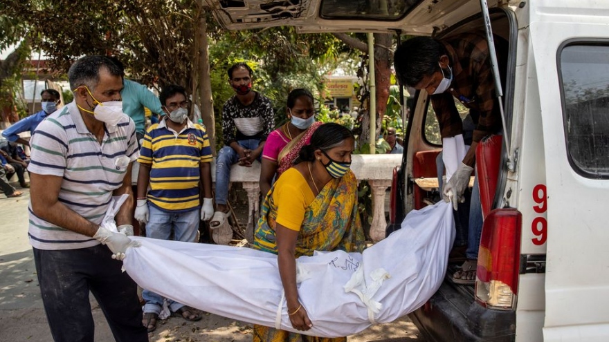 Ấn Độ ghi nhận kỷ lục hơn 6.000 ca tử vong do Covid-19 trong 24 giờ