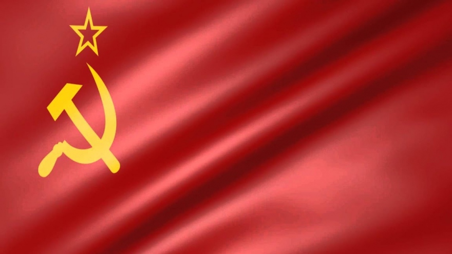 Nguồn gốc và ý nghĩa của lá cờ Liên Xô có nền đỏ, hình búa liềm và ngôi sao 5 cánh