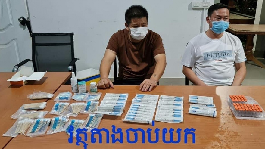 Campuchia bắt 2 người Trung Quốc buôn bán Vaccine Covid-19 trái phép