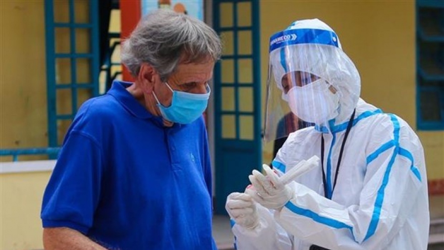 Việt Nam không phân biệt đối xử với người nước ngoài trong tiêm chủng vaccine Covid-19