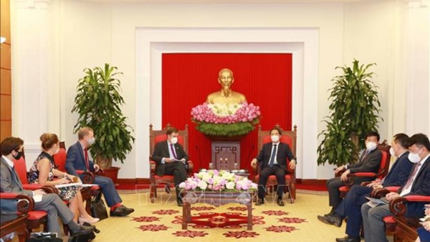 Vietnam, UK tap cooperation potential