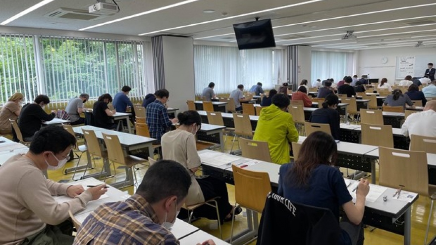 More Japanese people interested in Vietnamese language