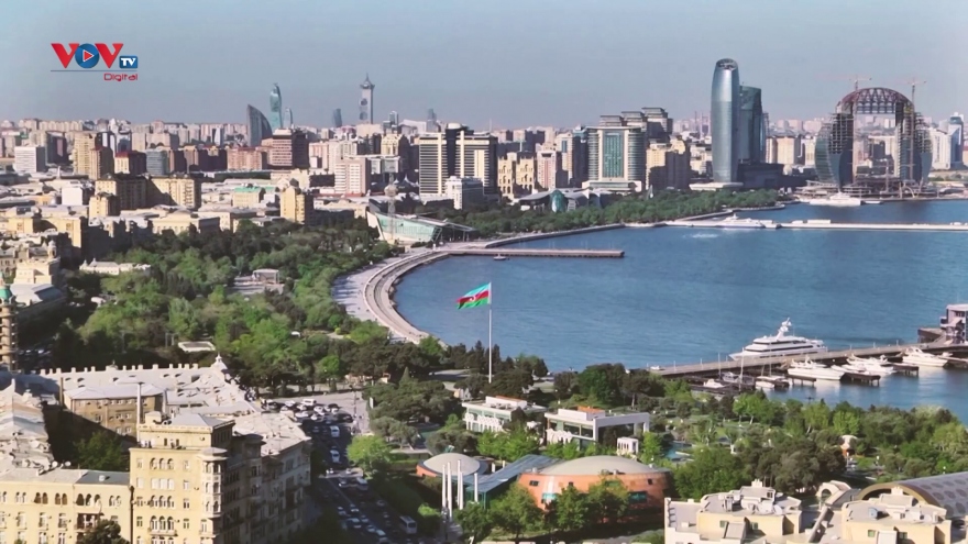 Khám phá các thành phố chủ nhà Euro 2020: Baku, Azerbaijan