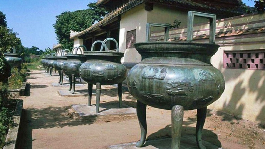 Hoàn thành hồ sơ di sản tư liệu bảo vật quốc gia Cửu đỉnh