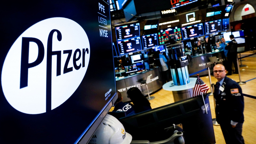 Mỹ đặt mua thêm 200 triệu liều vaccine Pfizer