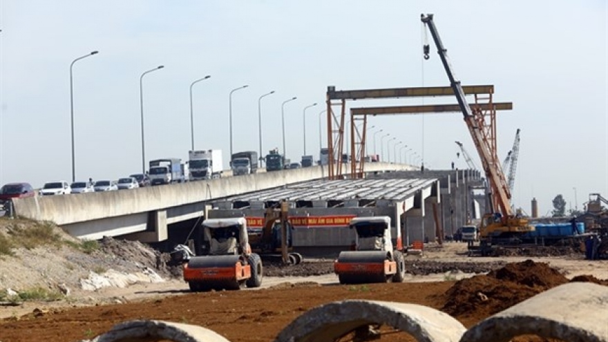 Vietnamese investors, contractors struggle due to higher steel price